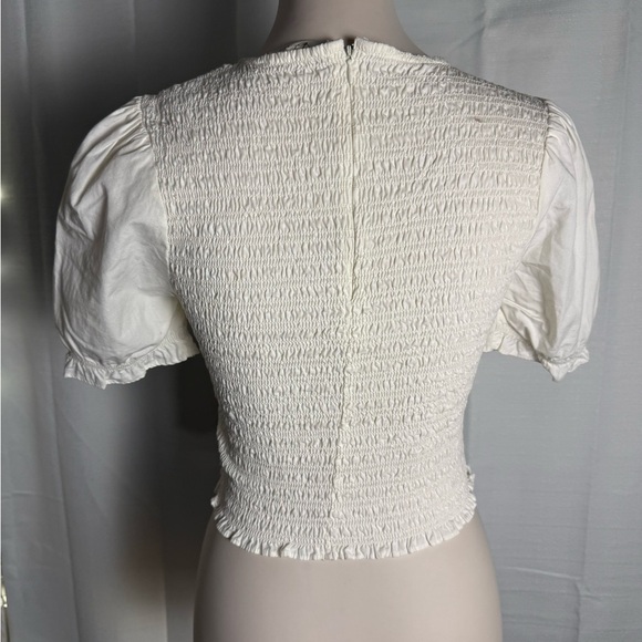 RD Style Cream Puff Sleeve Smocked Crop Blouse - Picture 2 of 7